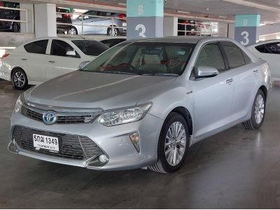 Toyota Camry 2.5 Hybrid ปี 16 AT (รถมือสอง ราคาดี เจ้าของขายเอง รถสวย สภาพดี ไมล์แท้) รูปที่ 1