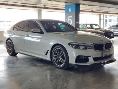 Bmw Series 5 520D 2.0 M Sport (G30) ปี 19 AT (รถมือสอง ราคาดี เจ้าของขายเอง รถสวย สภาพดี ไมล์แท้) รูปที่ 1