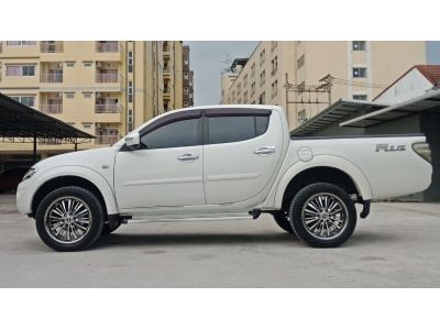 MITSUBISHI TRITON รูปที่ 1