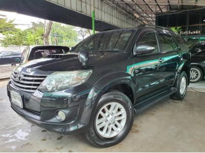 2013 Toyota Fortuner 3.0 V 4WD SUV ดาวน์ 0% รูปที่ 1