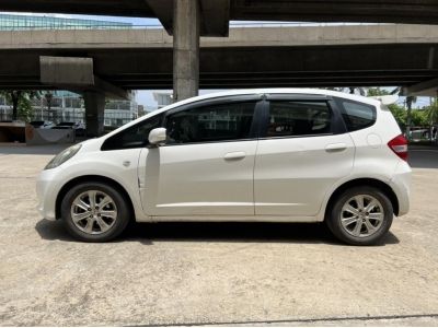 HONDA JAZZ 1.5V ออโต้ รูปที่ 1