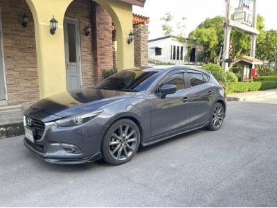 MAZDA 3 2.0 S (MNC) 2017 เจ้าของขายเอง รูปที่ 1