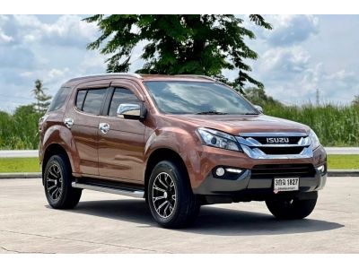 2013 ISUZU MU-X 3.0 4WD DVD Navi เครดิตดีฟรีดาวน์ รูปที่ 1