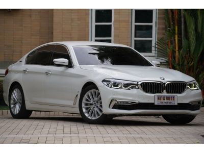 2018  BMW 530 E LUXURY  A/T สีขาว รูปที่ 1