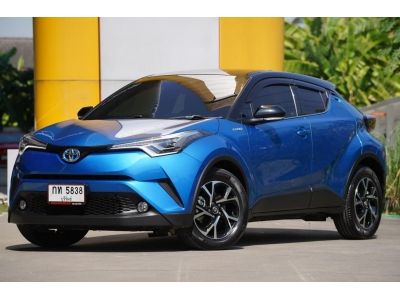 2018 TOYOTA C-HR 1.8 HV-HI A/T สีน้ำเงิน-ดำ รูปที่ 1