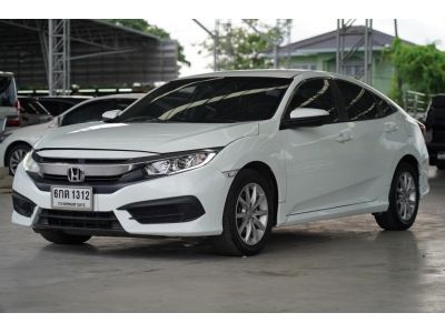 2017 HONDA CIVIC 1.8 E  A/T สีขาว รูปที่ 1