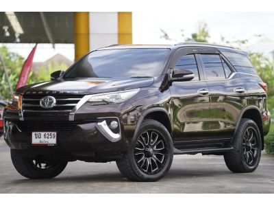 2015 TOYOTA FORTUNER 2.8 V 4WD A/T สีน้ำตาล รูปที่ 1