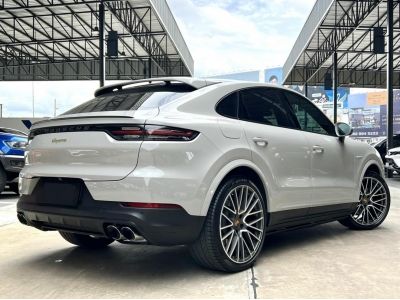 Porsche Cayenne Coupe E-Hybrid รูปที่ 1