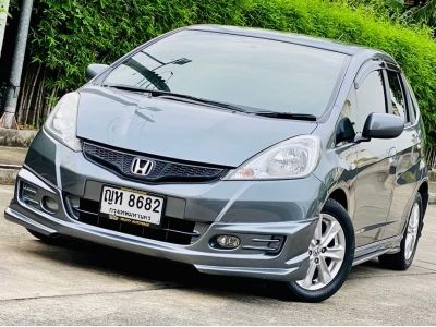 Honda Jazz 1.5 V ปี 2011 รูปที่ 1