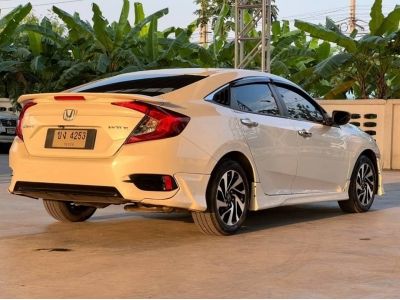 2016 HONDA CIVIC 1.8 EL  A/T สีขาว รูปที่ 1