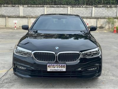 2017 BMW Series 5 520d 2.0 sport BSI หมด 20/12/2565 รูปที่ 1