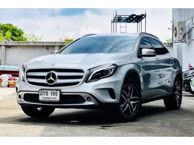 2017 Mecerdes Benz GLA 200 1.6 Urban ดอกเบี้ยพิเศษสำหรับ ลูกค้าเครดิตดี เริ่มต้น 2.79 รูปที่ 1