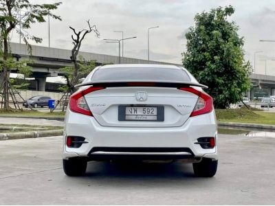 2019 HONDA CIVIC FC 1.8 EL เครดิตดีฟรีดาวน์ รูปที่ 1