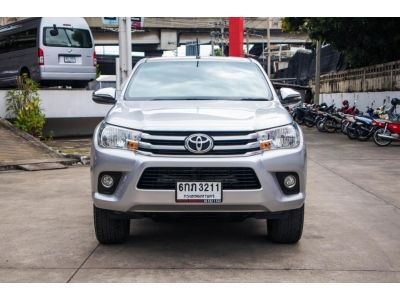 โตโยต้าชัวร์ ฟรีดาวน์  Toyota Revo D-cab 2.4 E Pre A/T ปี 17 รูปที่ 1