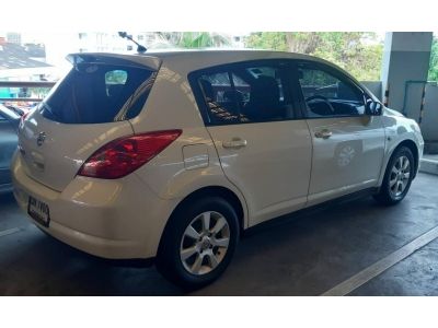 nissan tida 1.6 haceback รูปที่ 1