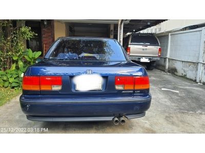 Honda accord LXI ตาเพชร  ปี 1992 สีน้ำเงิน เกียร์ธรรมดา รูปที่ 1