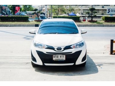 Toyota yaris ative 1.2e ปี2018จด2019 สภาพใหม่เอี่ยม รูปที่ 1