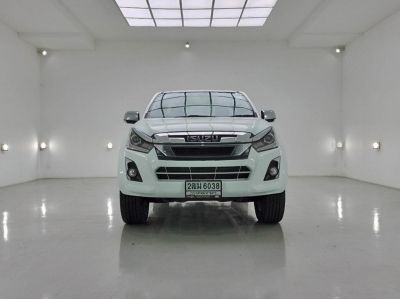 ISUZU D-MAX SPACE CAB 3.0 Z HILANDER CC. ปี 2019 สี ขาว เกียร์ Manual รูปที่ 1