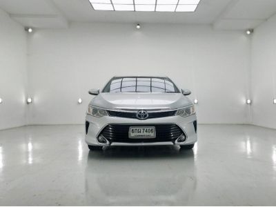 TOYOTA CAMRY 2.0 G (MC) CC. ปี 2017 สี เงิน เกียร์ Auto รูปที่ 1