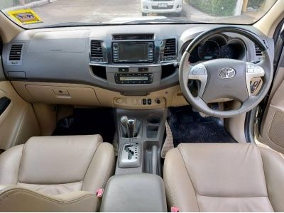 Toyota fortuner 3.0 V 4WD 560000 [km รูปที่ 1