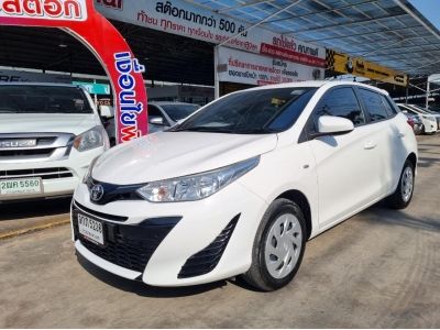 TOYOTA YARIS 1.2 ENTRY CC. ปี 2020 สี ขาว เกียร์ Auto รูปที่ 1