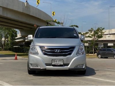 2011 HYUNDAI GRAND STAREX 2.5 VIP รูปที่ 1