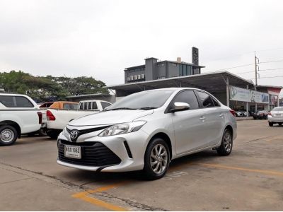 TOYOTA SOLUNA VIOS 1.5 J (MC) CC.  ปี 2017 สี เงิน เกียร์ Auto รูปที่ 1