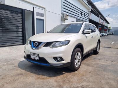 NISSAN X-TRAIL 2.0 E HYBRID (2WD) CC. ปี 2017 สี ขาว เกียร์ Auto รูปที่ 1