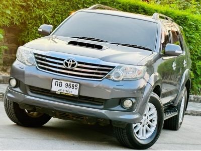 Toyota FORTUNER 3.0 V 4WD รูปที่ 1