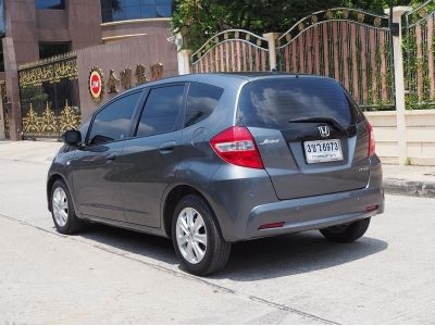 HONDA JAZZ 1.5 V (AS)(MNC) ปี 2013 เกียร์AUTO สภาพนางฟ้า รูปที่ 1