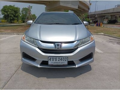 ปี2015 /ฟรีดาวน์ / รถมือเดียว /HONDA CITY 1.5V สีบรอนส์เงาวับ / เกียร์ออโต้ /พุชสต๊าท/กุญแจอัฉริยะ /ไฟฟ้าทั้งคัน /ภายในใหม่สะอาด /ล้อแม็กยางใหม่ /ขับสนุกพร้อมใช้ /ประหยัดน้ำมัน /โทร 0957401229 ไอดีไล รูปที่ 1