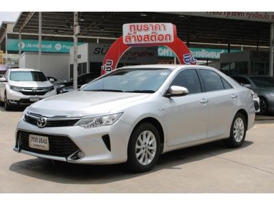 ปี 2017 TOYOTA CAMRY 2.0 G CC. สี เงิน เกียร์ Auto รูปที่ 1