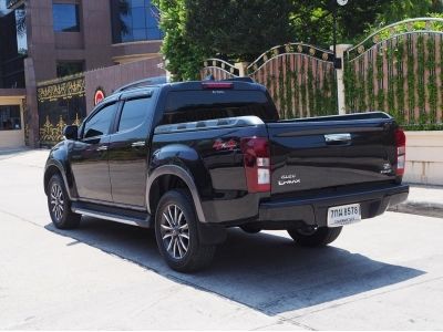 ISUZU D-MAX BLUE POWER CAB-4 V-CROSS MAX 3.0 Ddi Z-Prestige 4WD ปี 2018 รูปที่ 1