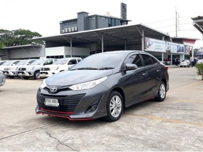 ปี 2018 TOYOTA YARIS ATIV 1.2 E CC. สี เทา เกียร์ Auto รูปที่ 1