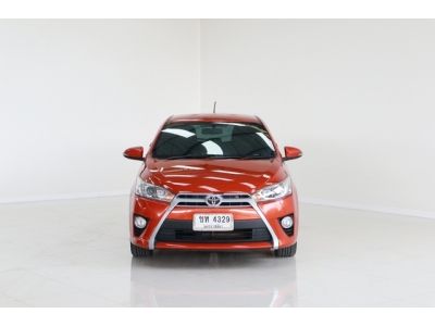 Toyota Yaris 1.2 G ปี 2015 สีส้ม เกียร์อัตโนมัติ รูปที่ 1