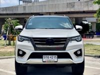 TOYOTA FORTUNER 2.8 TRD ขับ 4 ปี 2016 สีขาว รูปที่ 1