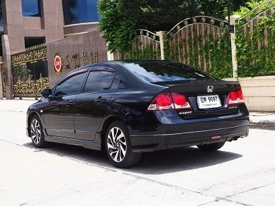 HONDA CIVIC 1.8 S i-VTEC ปี 2010 เกียร์AUTO สภาพนางฟ้า รูปที่ 1