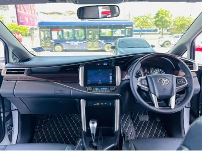 2017 TOYOTA INNOVA 2.8 V 2WD เครดิตดีฟรีดาวน์ รูปที่ 1