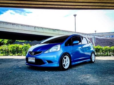 2010 HONDA JAZZ GE 1.5 SV (GE) รูปที่ 1