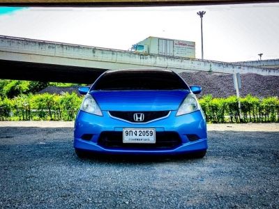 HONDA Jazz (GE) 1.5 SV  TOPสุด 2010 รถบ้านใช้น้อย รูปที่ 1