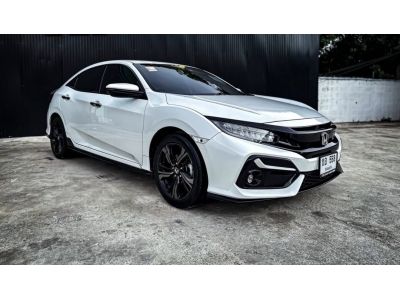 Honda Civic (FK) 1.5RS ปี2021 สีขาว รูปที่ 1