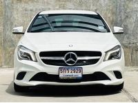 2015 BENZ CLA180 URBAN โฉม W117 รูปที่ 1