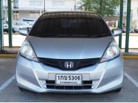 HONDA JAZZ 1.5V เกียร์ออโต้ สีบรอนเงิน MY2013 รูปที่ 1