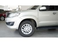 TOYOTA FORTUNER 3.0 V AT ปี 2013 สีเทา รูปที่ 1