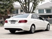 2013 Mercedes-Benz E300 2.1 BLUETEC HYBRID รถเก๋ง 4 ประตู ออฟชั่นเต็ม เครื่องดีเซล ใช้น้อย รถศูนย์ รูปที่ 1