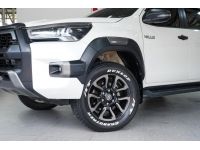 TOYOTA REVO ROCCO DOUBLECAB 2.4 E AT ปี 2020 จด 2021 สีขาว รูปที่ 1