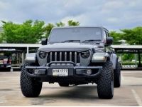 JEEP GLADIATOR RUBICON 3.6 V6 4WD ปี 2021 สีเทา มือเดียว ไมล์น้อย สภาพสมบูรณ์พร้อมใช้ ประวัติดี ไม่มีอุบัติเหตุ ของแต่งยกให้หมด รูปที่ 1