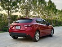 2016 Mazda 3 2.0 S Sports รถเก๋ง 5 ประตู เจ้าของขายเอง รถมือเดียว สภาพป้ายแดง เข้าเช็คศูนย์ตลอด รูปที่ 1