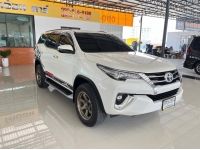 Toyota Fortuner 2.8 V (ปี 2018) SUV AT - 2WD รถสวย สภาพดี ราคาถูก ฟรีดาวน์ ไมล์น้อย SUV 7 ที่นั่ง รูปที่ 1