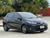 Toyota Yaris Hatchback 1.2 High สีดำ  ปี 2020  รถมือเดียวป้ายแดง รูปที่ 1